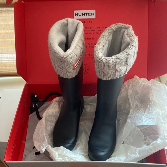 Black Hunter Boots - Picture 5 of 5